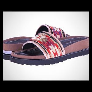 Gorgeous Donald J Pliner Aztec woven slides-New